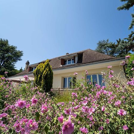 Appart 4 Chambres Parking Voitures Velos 10Min Blois Exterior foto