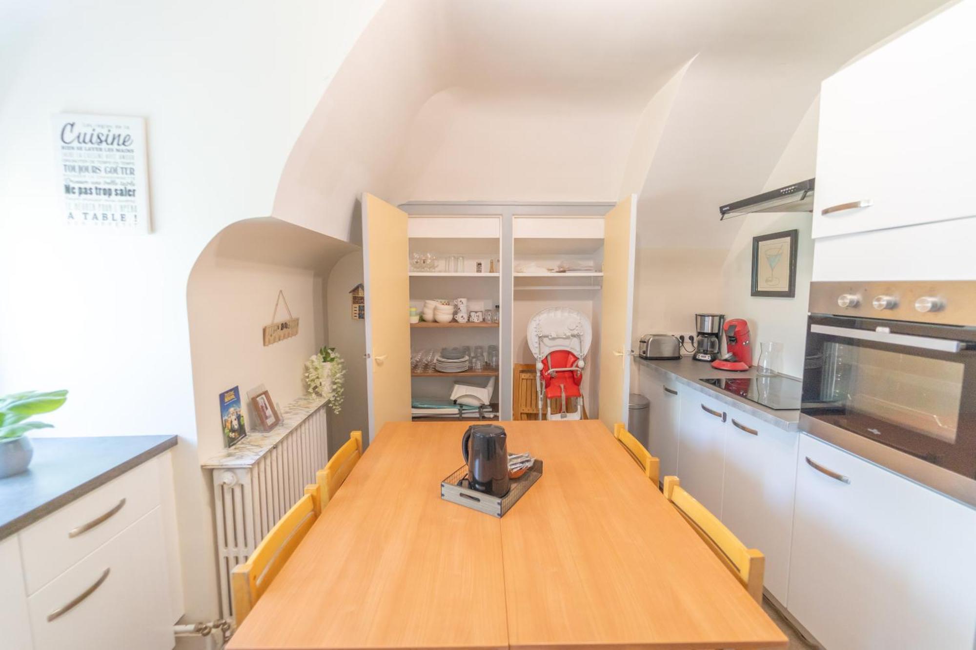 Appart 4 Chambres Parking Voitures Velos 10Min Blois Exterior foto